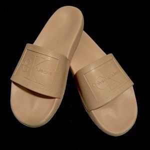 Calvin Klein Jeans Pink slides